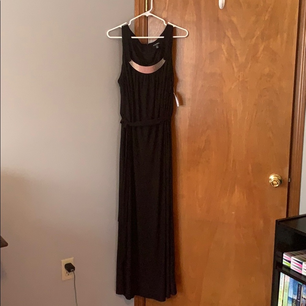 Roz + Ali black maxi dress NWT